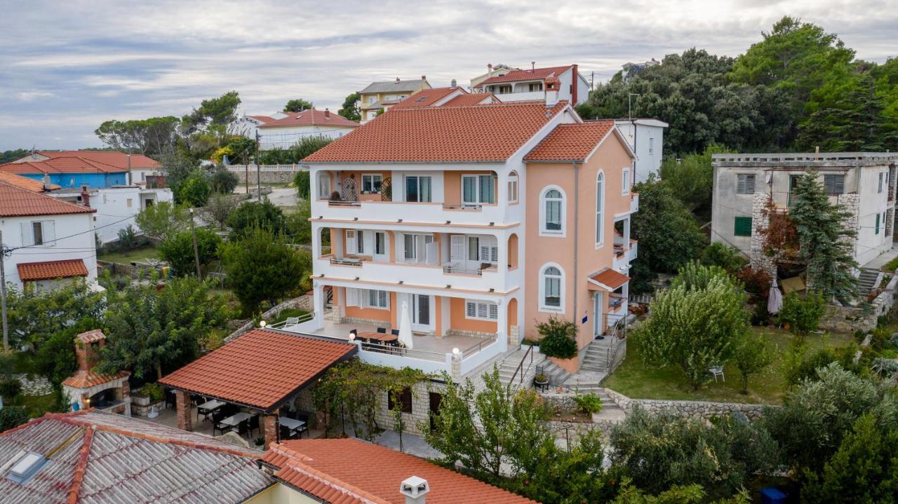 Apartments And Rooms Bolero Rab Town Exterior photo