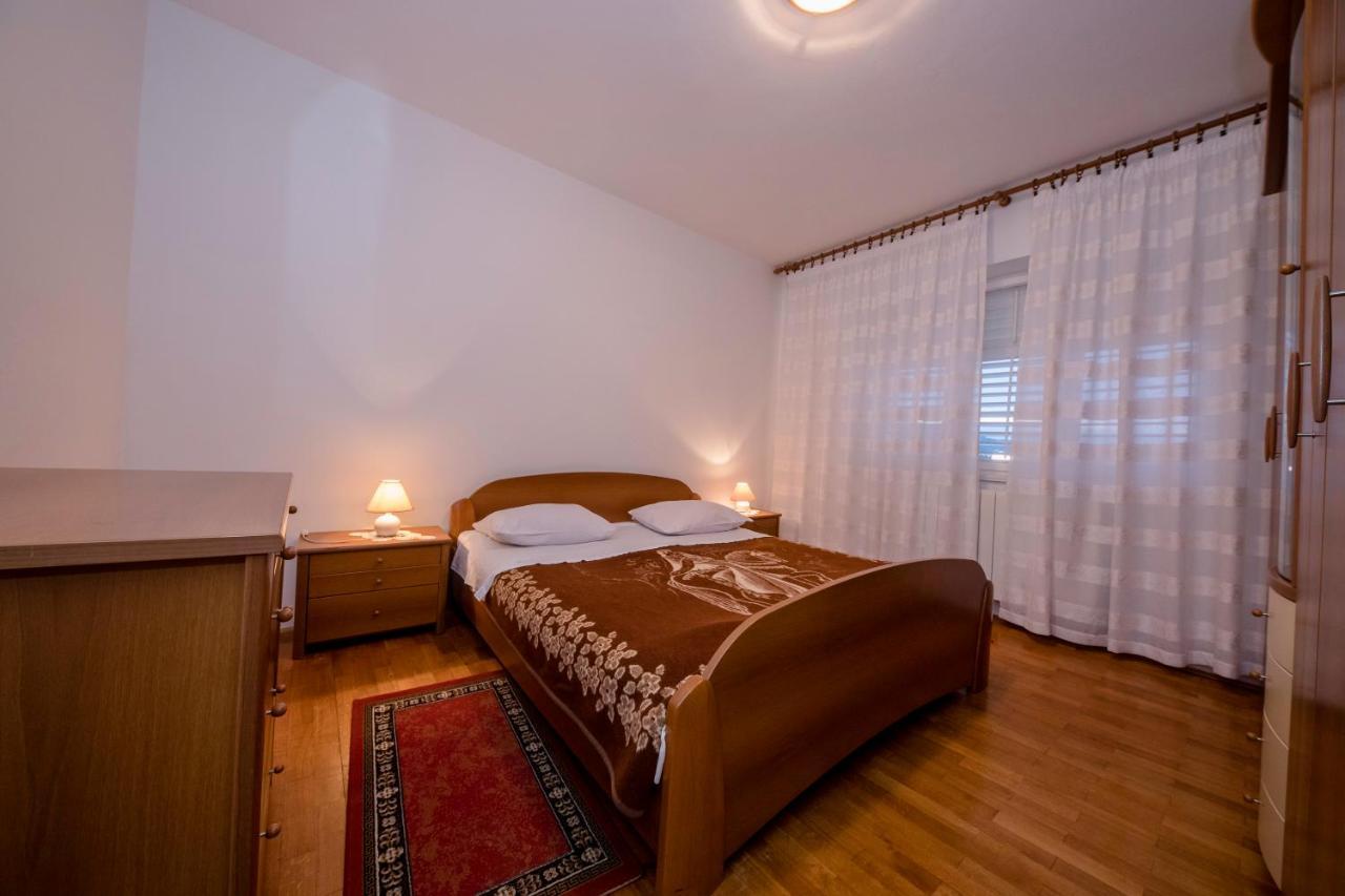 Apartments And Rooms Bolero Rab Town Exterior photo